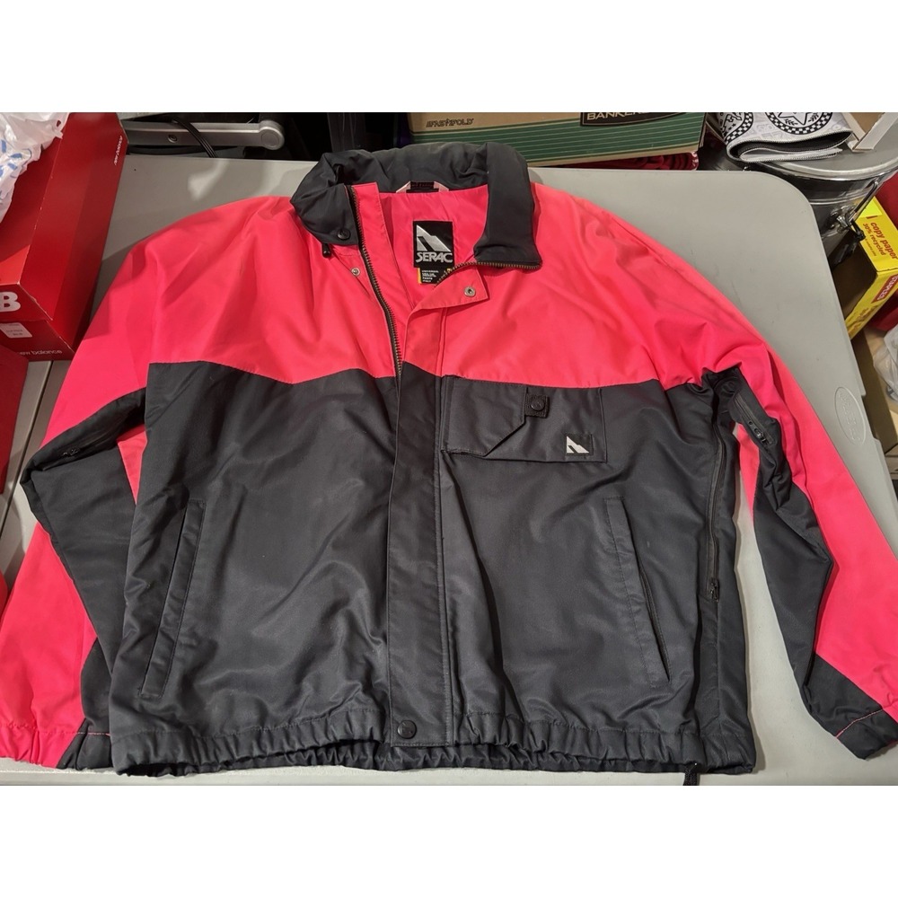 Serac Vintage Women's L Red And BlackWindbreaker